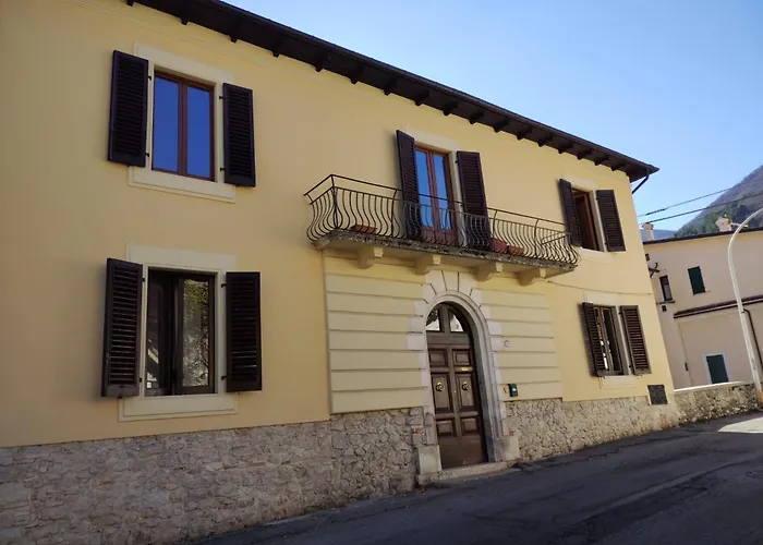 Costanza4 Bed and Breakfast Scanno